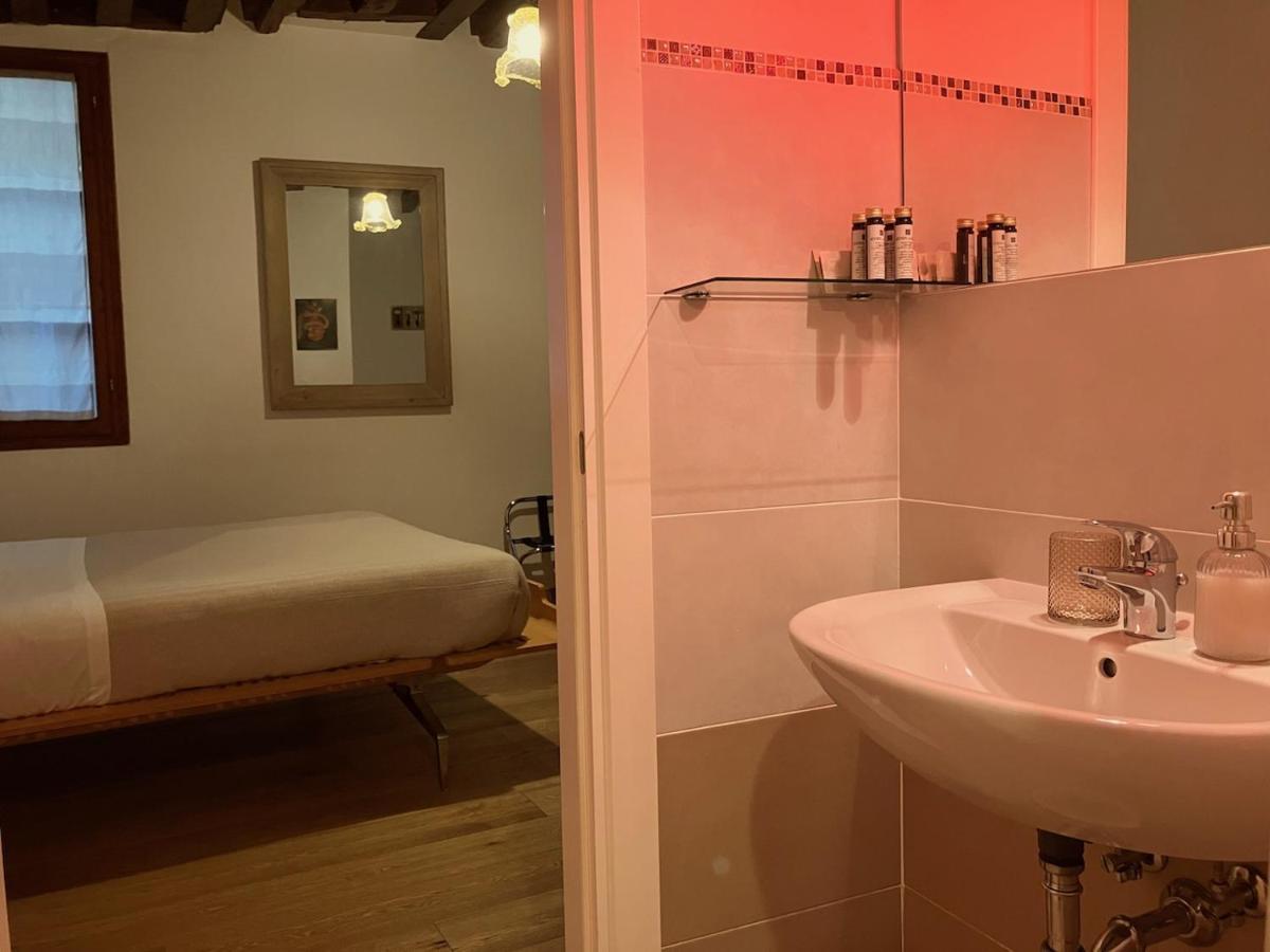 B&B Residenza Corte Antica เวนิส ภายนอก รูปภาพ